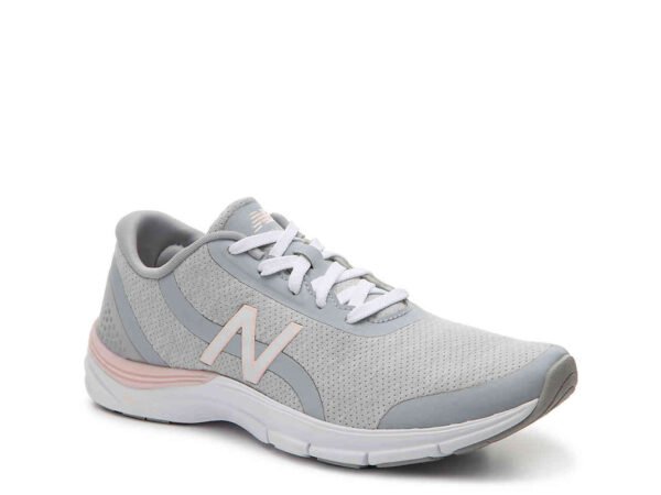 711 V3 LIGHTWEIGHT TRAINING SHOE - WOMEN'S