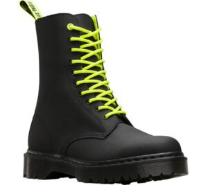 Dr. Martens 1490 10-Eyelet Boot