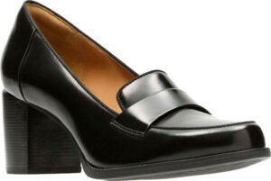 Tarah Grace Pump