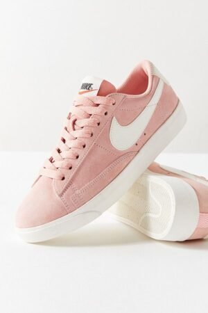 Blazer Low Top Sneaker